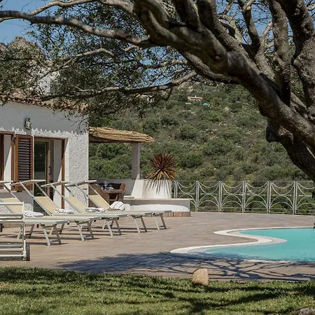 Junia By Klodge Villa San Pantaleo