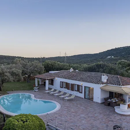 Junia By Klodge Villa