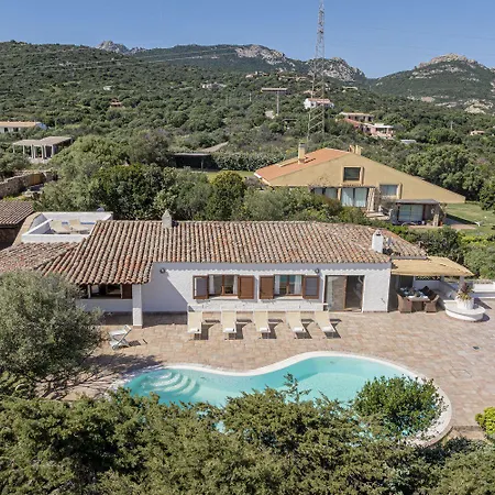 Villa Junia By Klodge San Pantaleo